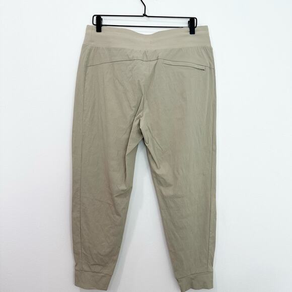 Athleta Trekkie North Jogger Ecru Mid Rise Pants size 12 - Picture 3 of 9